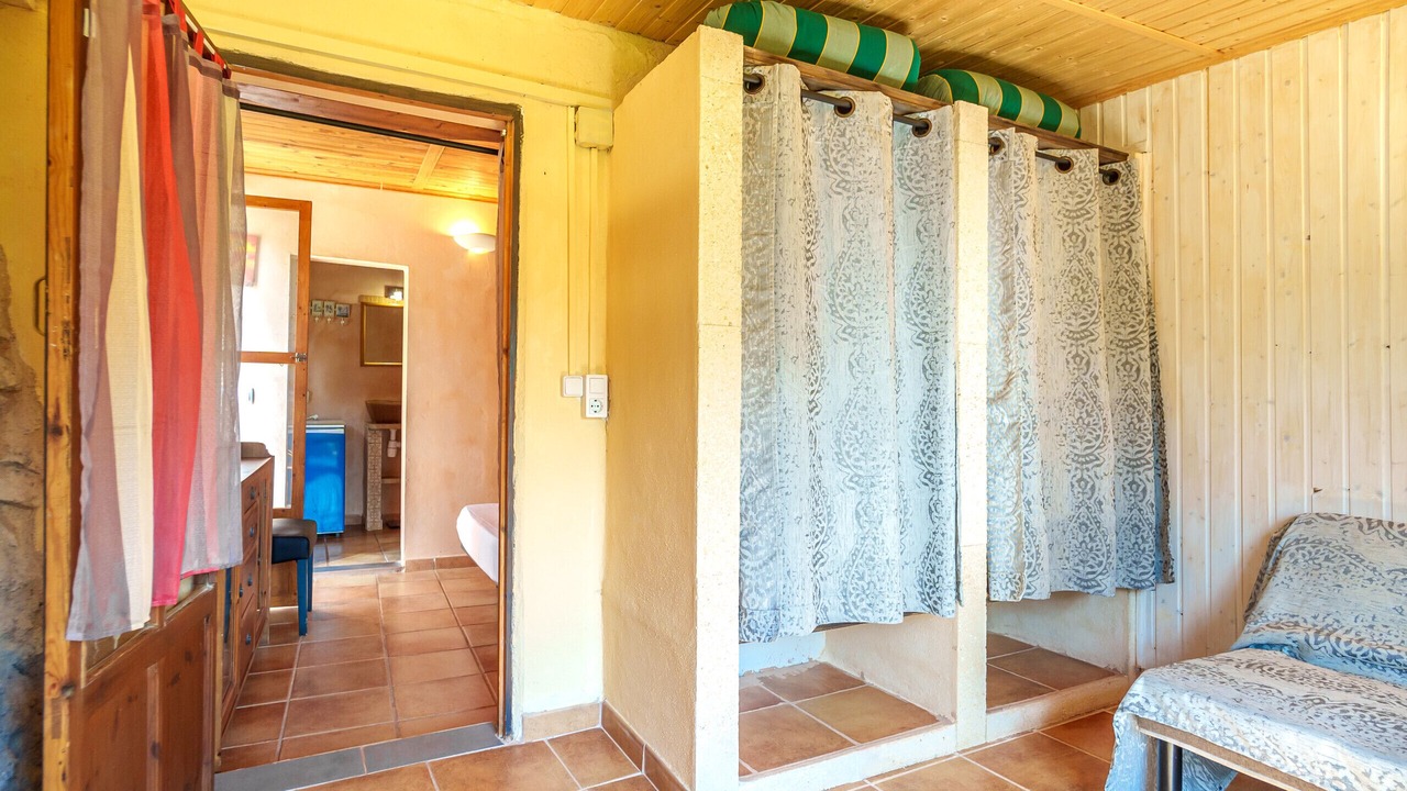 Photo of Bedroom in Arta