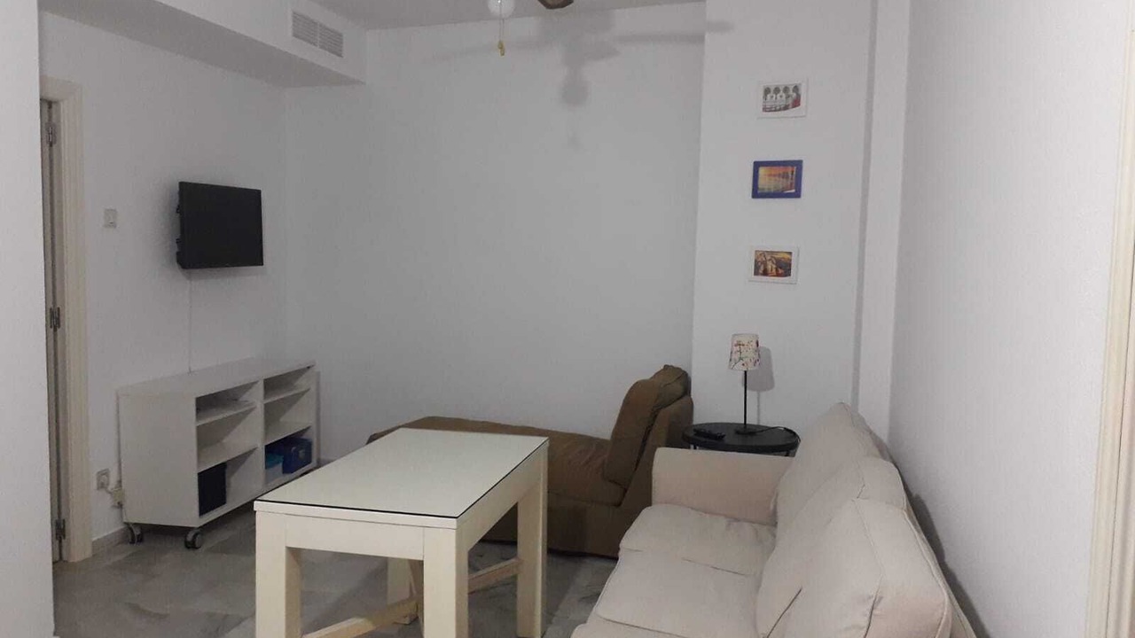 Photo of Livingroom in Alameda