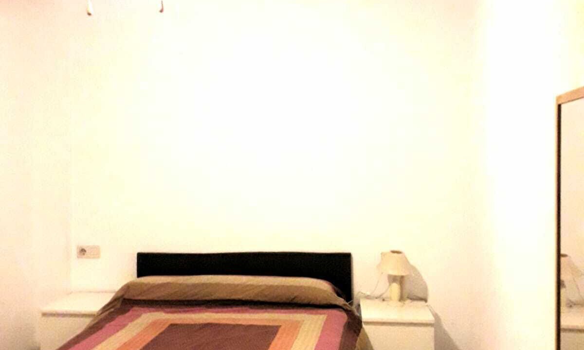 Photo of Bedroom in Alameda