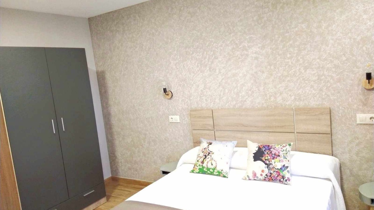 Photo of Bedroom in Serantes