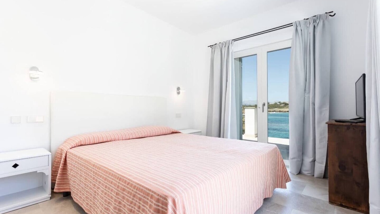 Photo of Bedroom in Mal Pas-Bon Aire