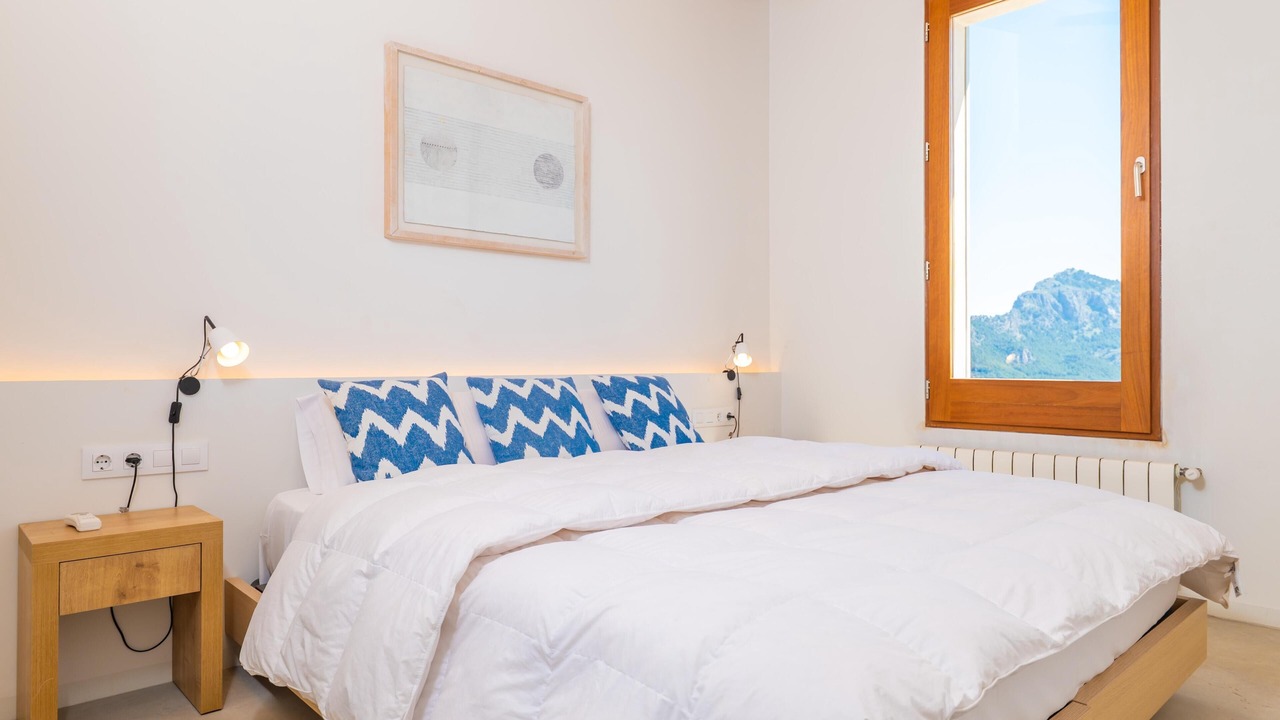 Photo of Bedroom in Soller