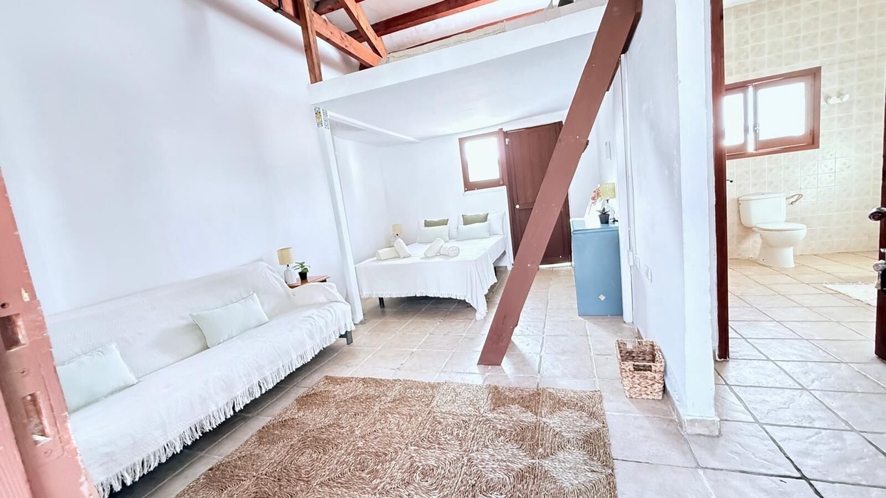 Photo of Bedroom in Figueretas