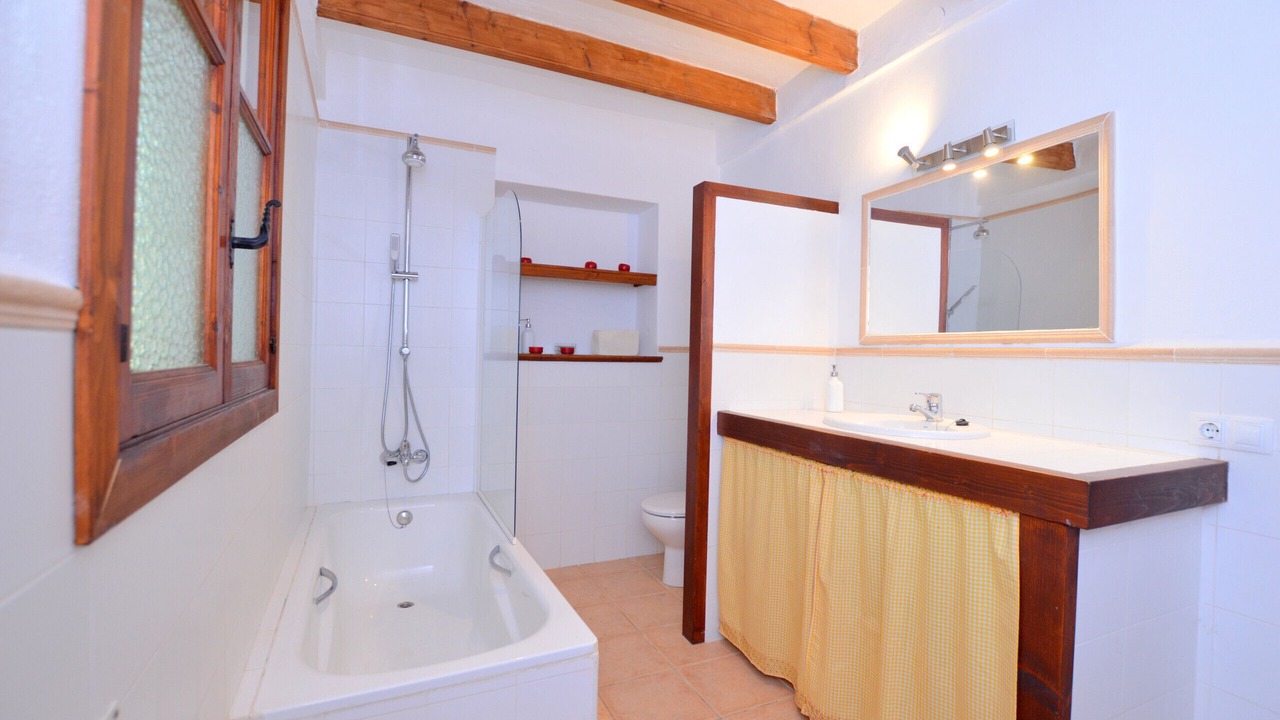 Photo of Bathroom in Caimari