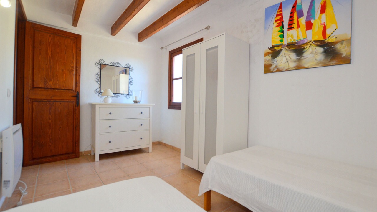 Photo of Bedroom in Caimari