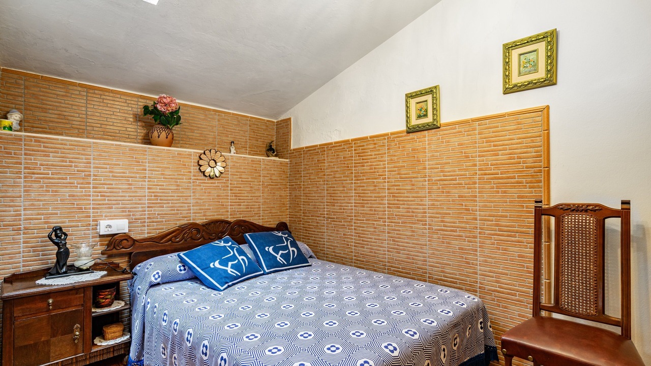 Photo of Bedroom in Colunga