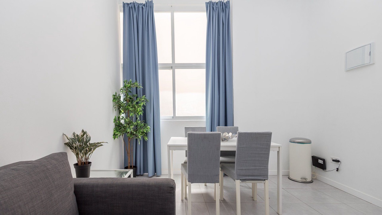 Photo of Livingroom in Bailen-Miraflores