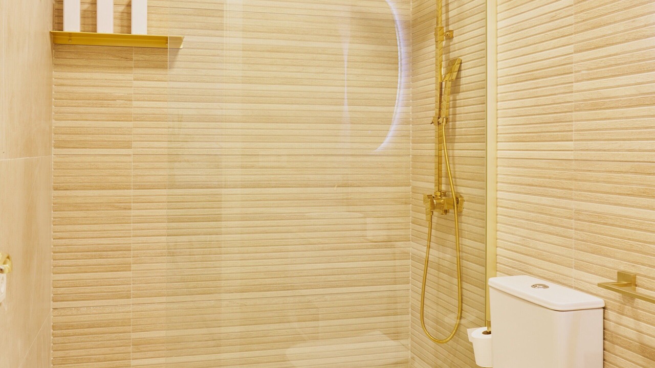 Photo of Bathroom in Salesas