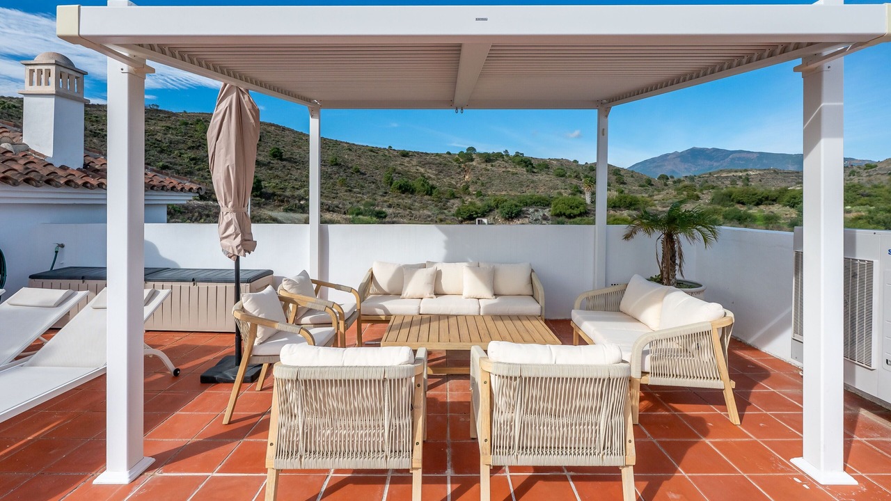 Photo of Patio Balcony in New Golden Mile