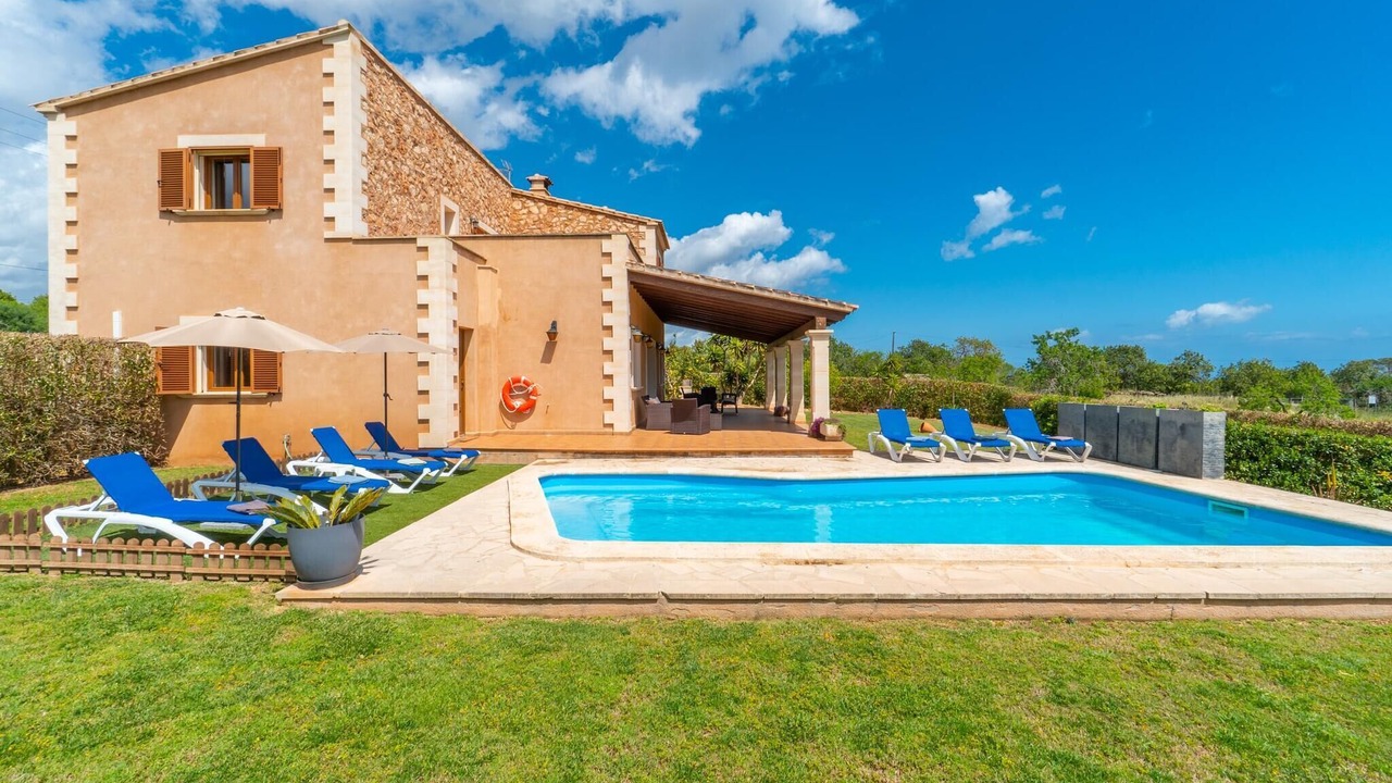 Photo of Outdoor in S Horta