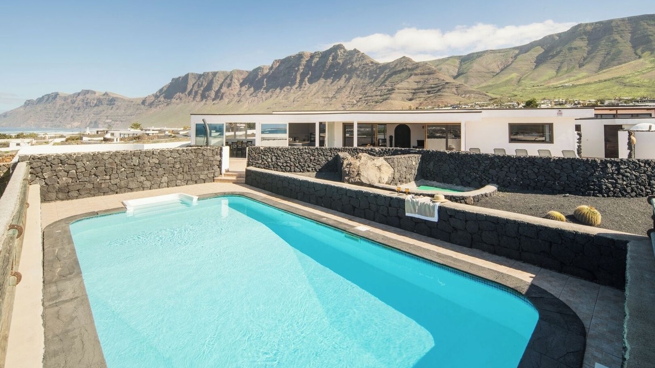 Photo of Outdoor in Urbanizacion Famara