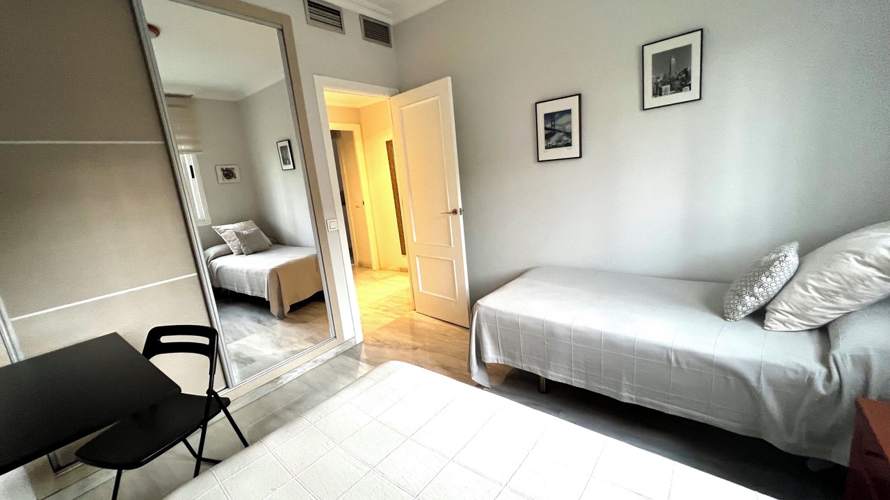 Photo of Bedroom in Sevilla Este