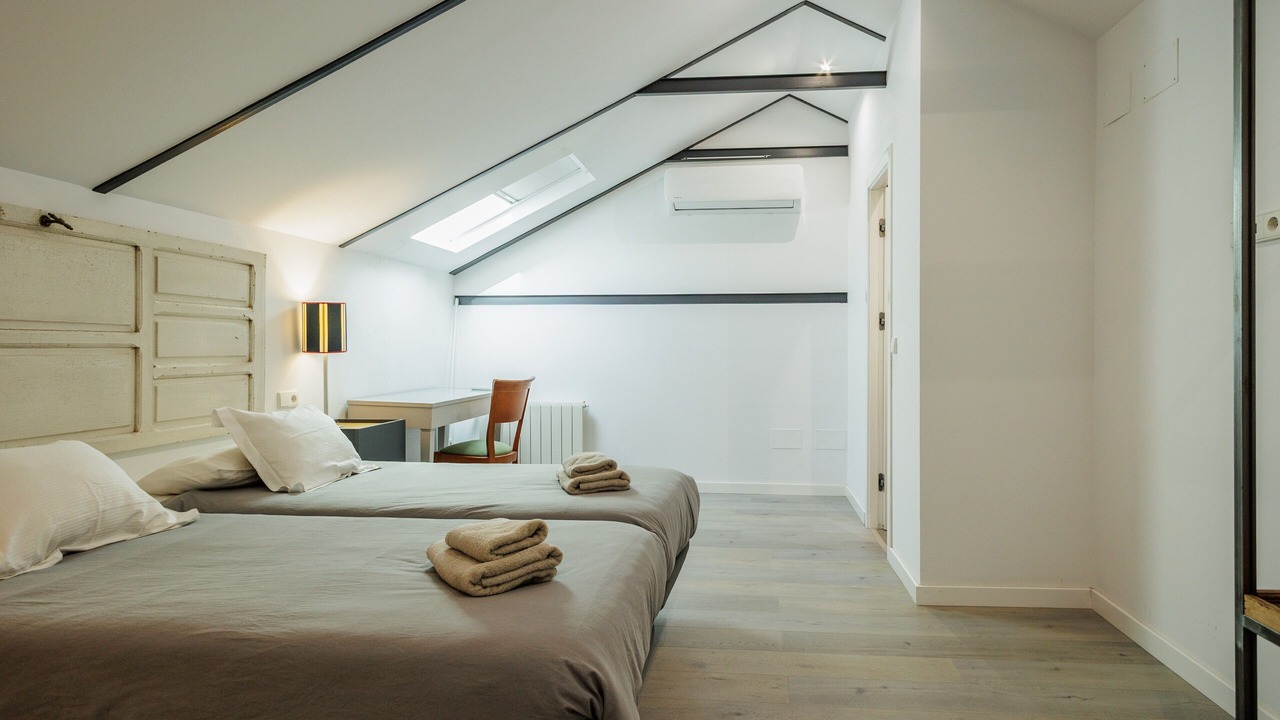 Photo of Bedroom in Alameda