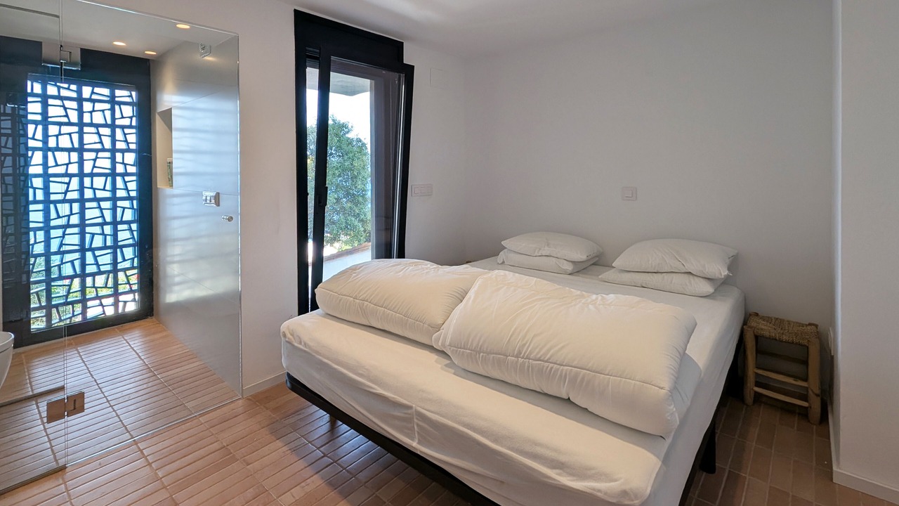 Photo of Bedroom in Llanca