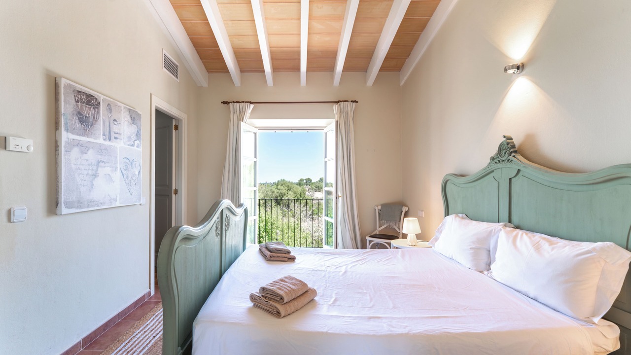 Photo of Bedroom in Alqueria Blanca