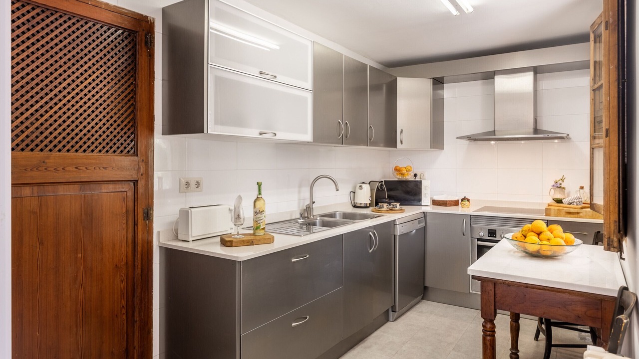 Photo of Kitchen in Biniaraix