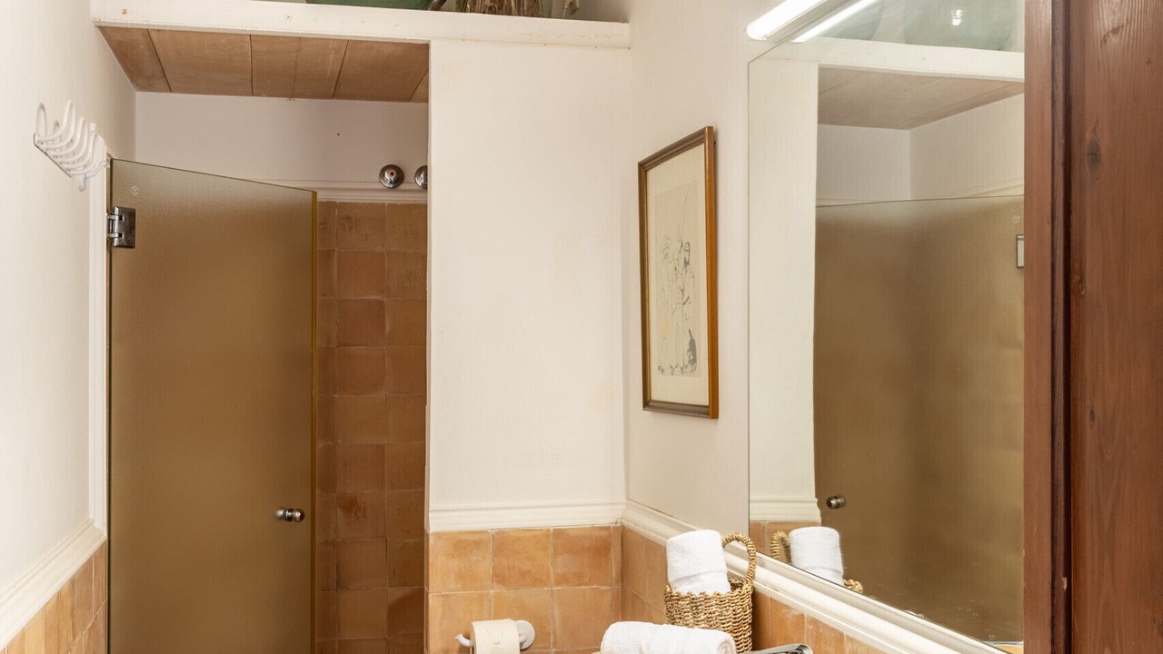 Photo of Bathroom in Biniaraix