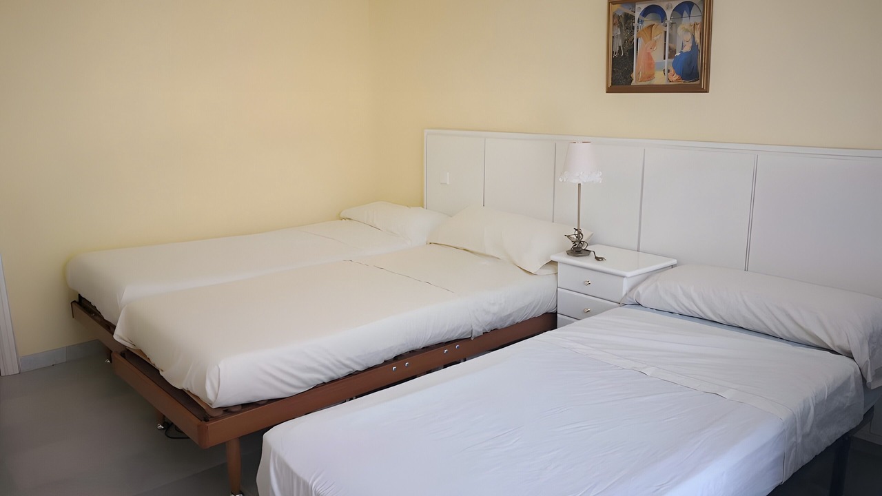 Photo of Bedroom in New Golden Mile