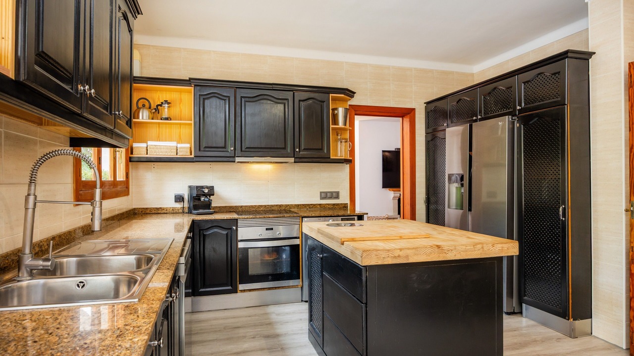 Photo of Kitchen in Costa d'en Blanes