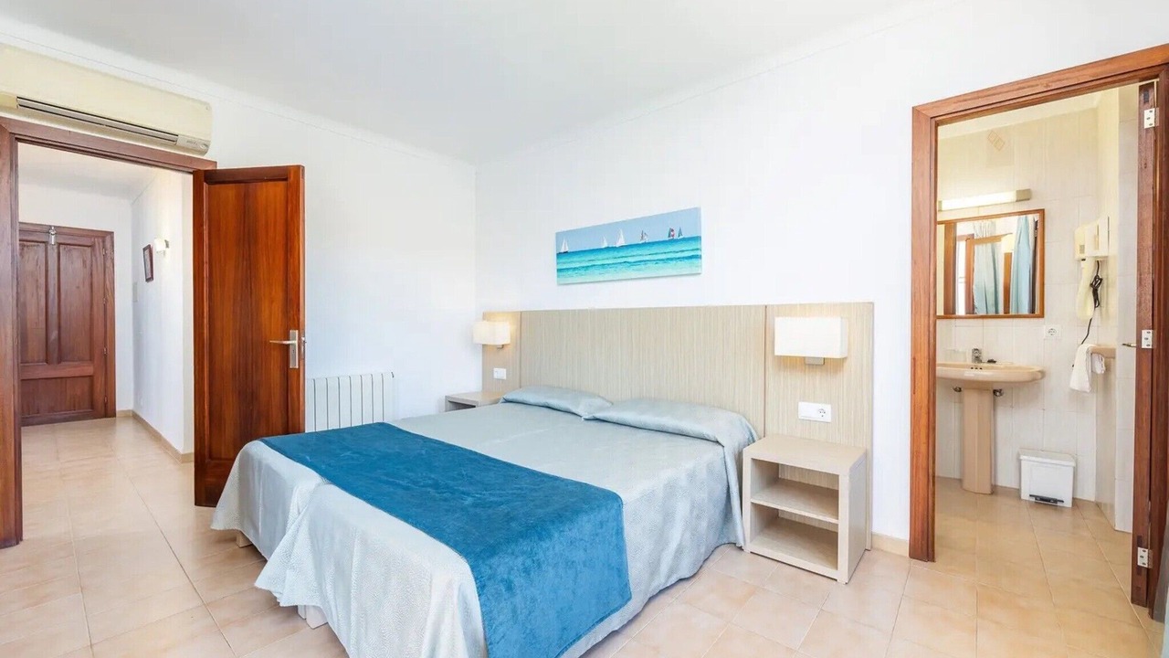 Photo of Bedroom in Cala Figuera