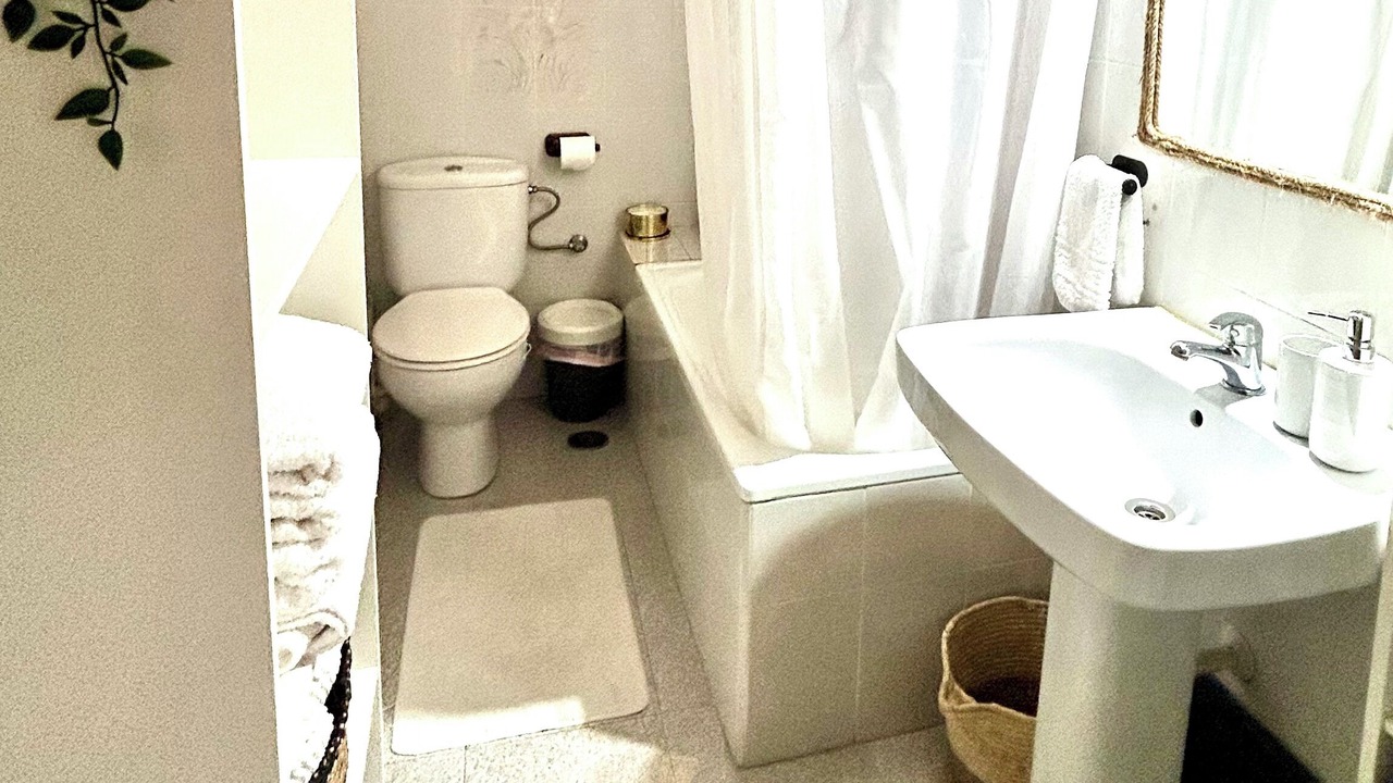 Photo of Bathroom in Alicante City Centre