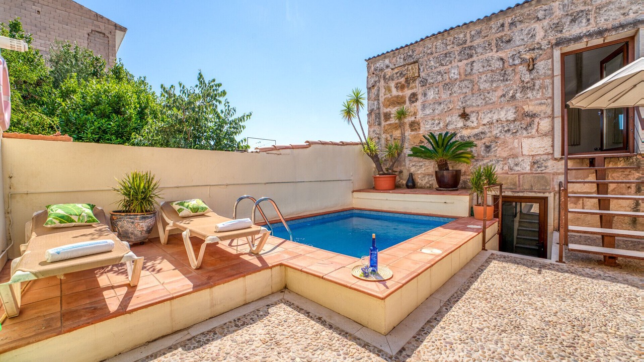 Photo of Outdoor in Muro