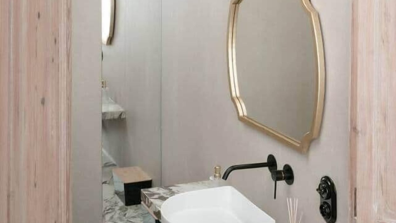 Photo of Bathroom in Ruzafa