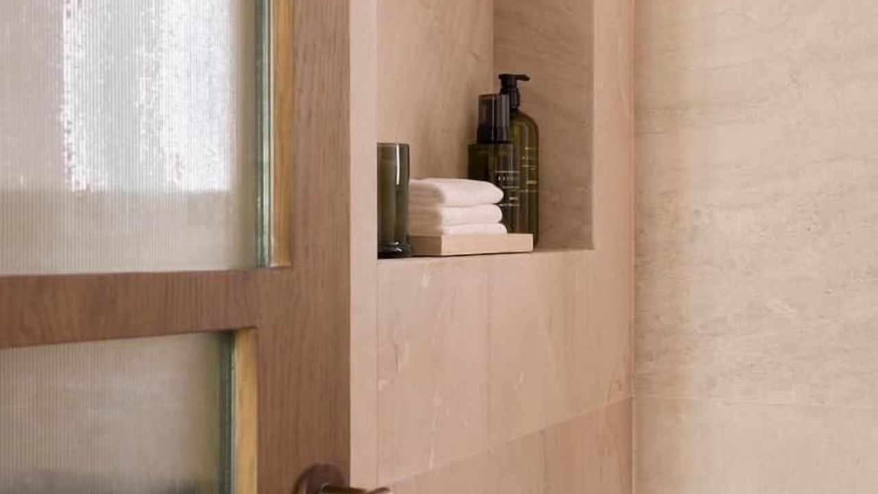 Photo of Bathroom in Embajadores
