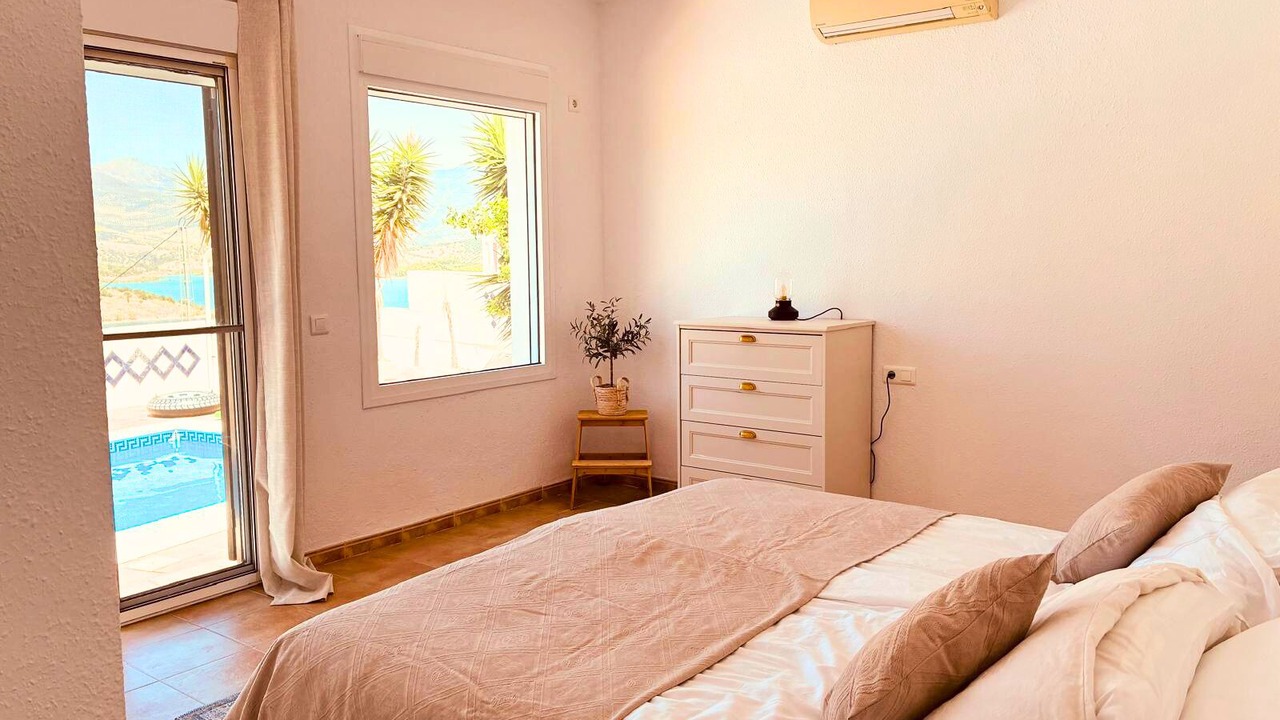 Photo of Bedroom in Vinuela