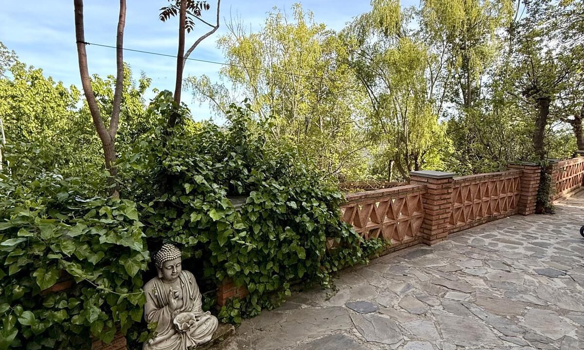 Photo of Outdoor in Pitres