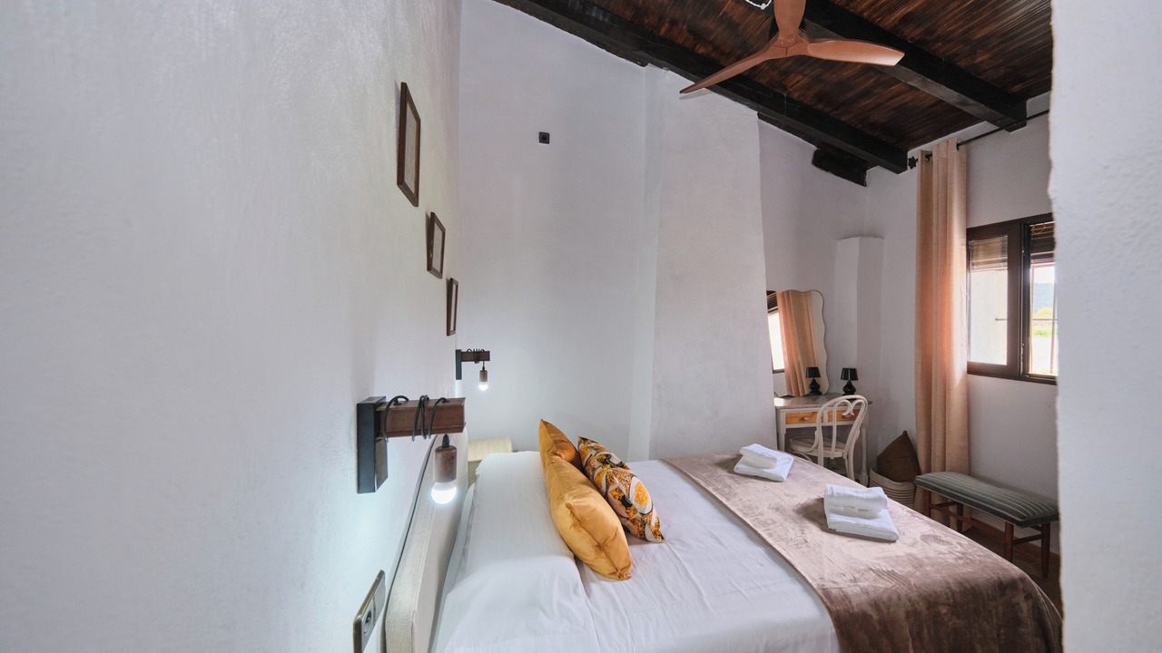 Photo of Bedroom in Arenas del Rey