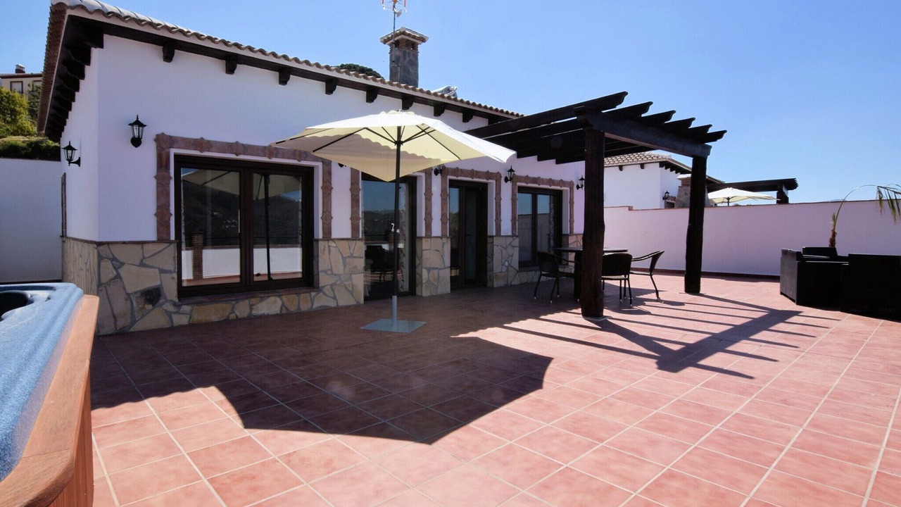 Photo of Outdoor in Canillas de Albaida