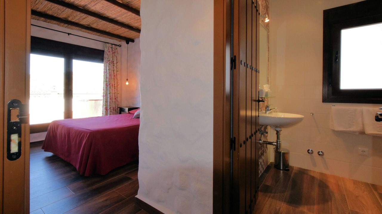 Photo of Bathroom in Canillas de Albaida