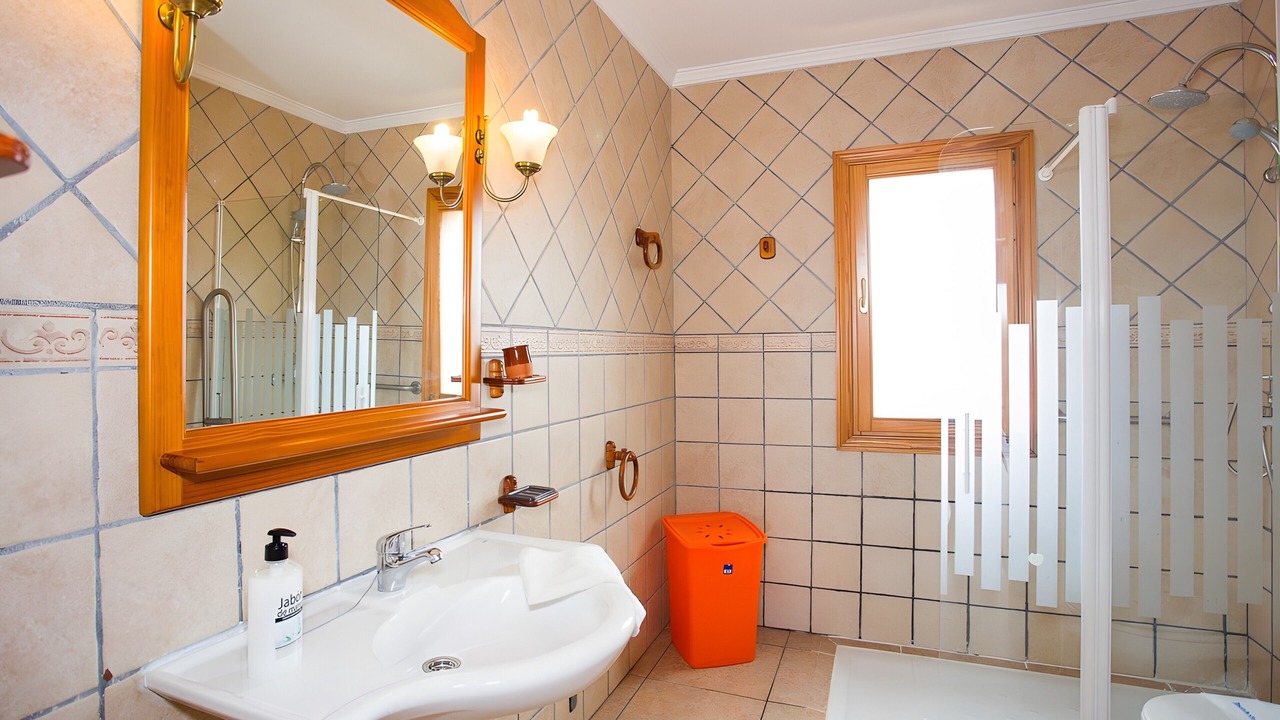 Photo of Bathroom in Muro