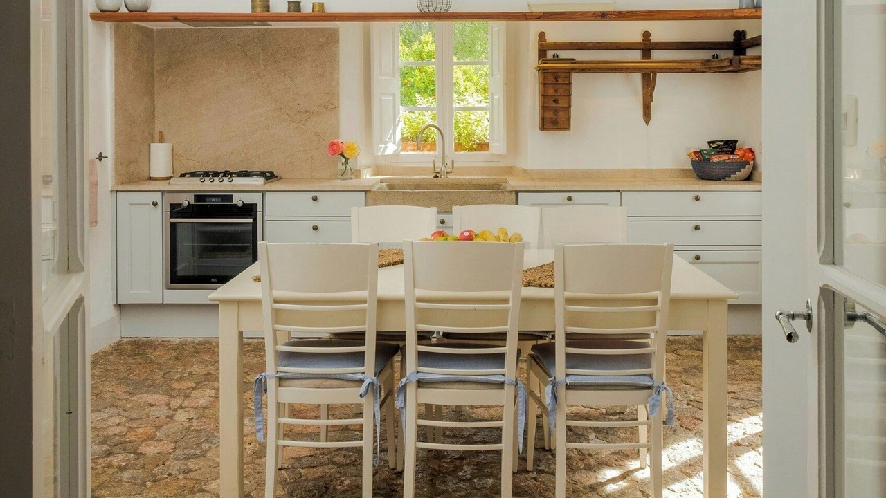 Photo of Kitchen in Biniaraix