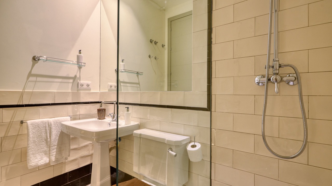 Photo of Bathroom in Museo