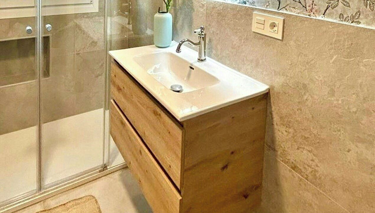 Photo of Bathroom in Melegis