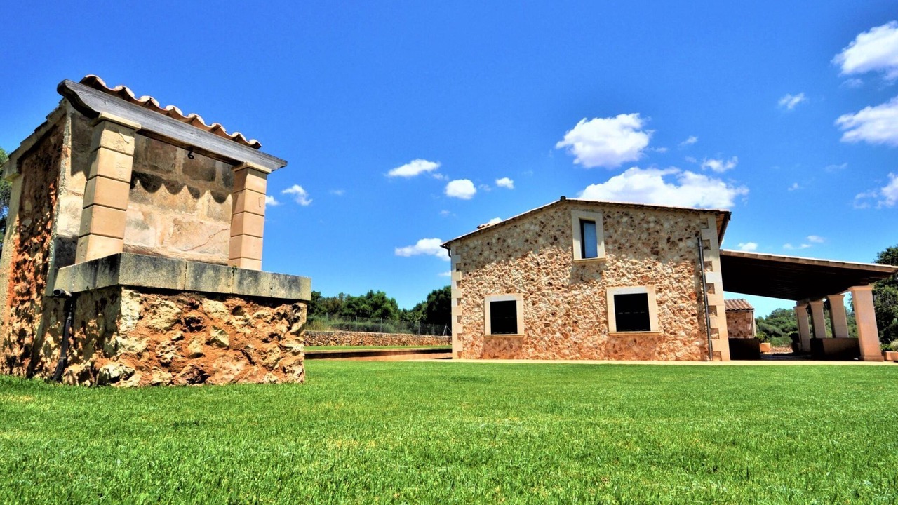 Photo of Others in Son Gual