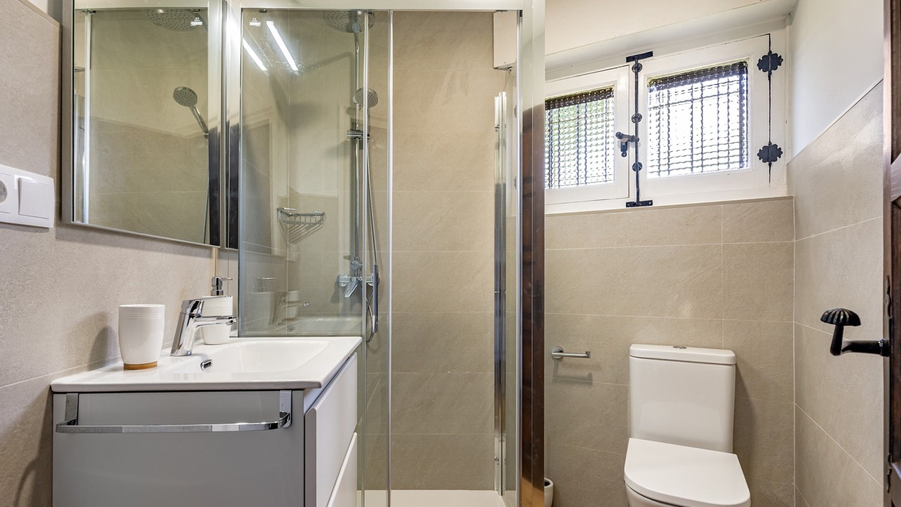 Photo of Bathroom in Cudillero