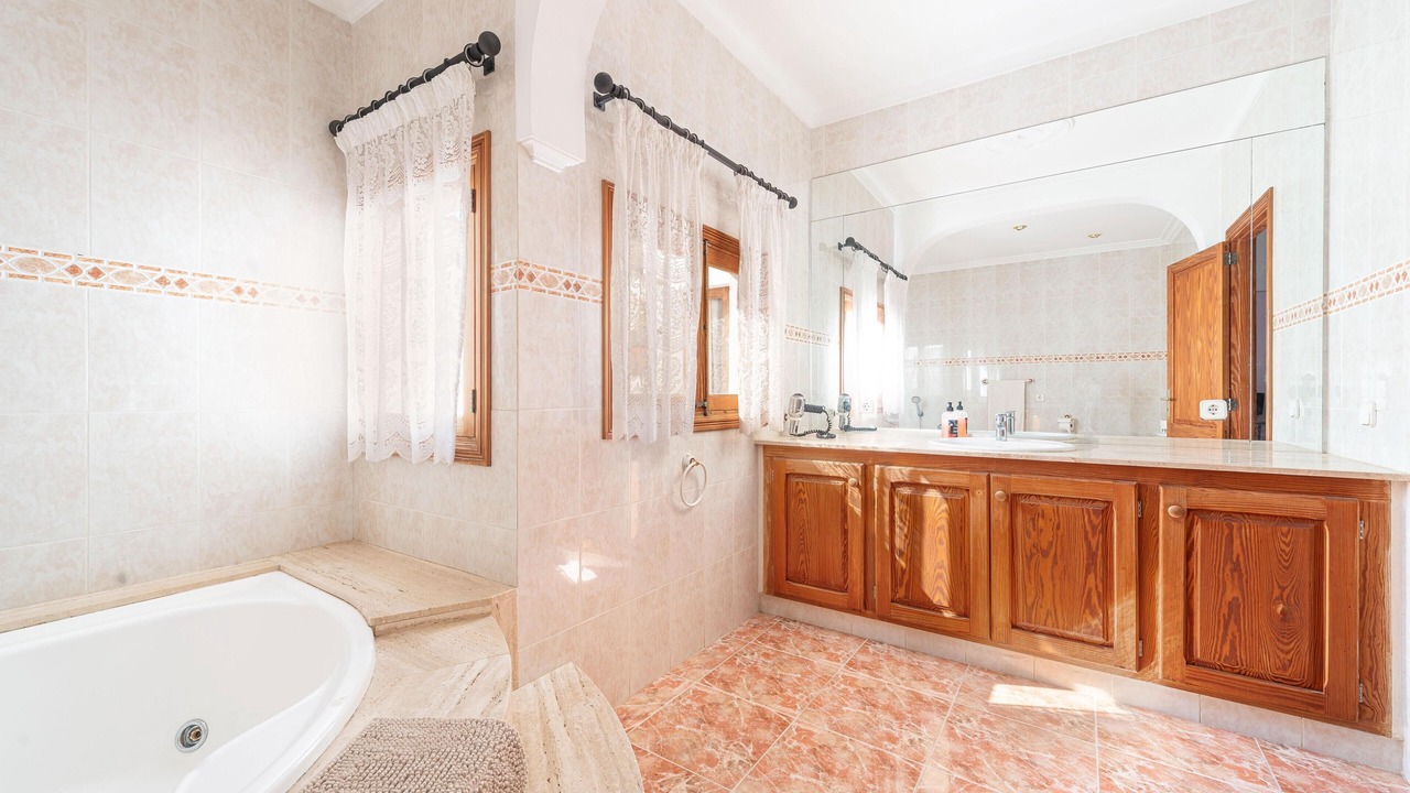 Photo of Bathroom in Binissalem