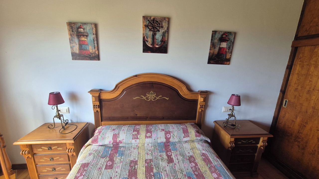 Photo of Bedroom in Gozon
