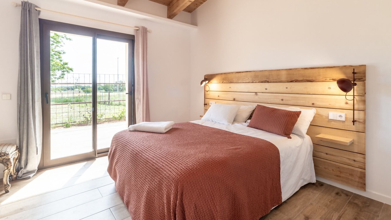 Photo of Bedroom in Camos
