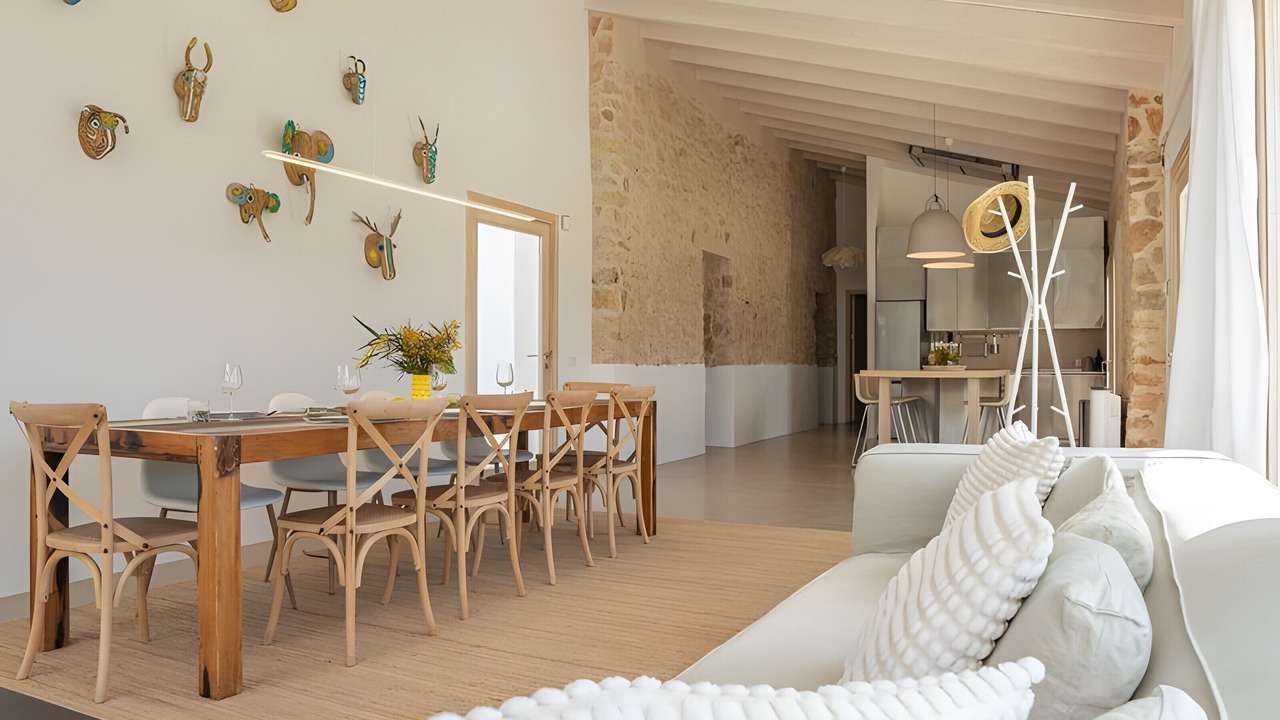 Photo of Livingroom in Establiments