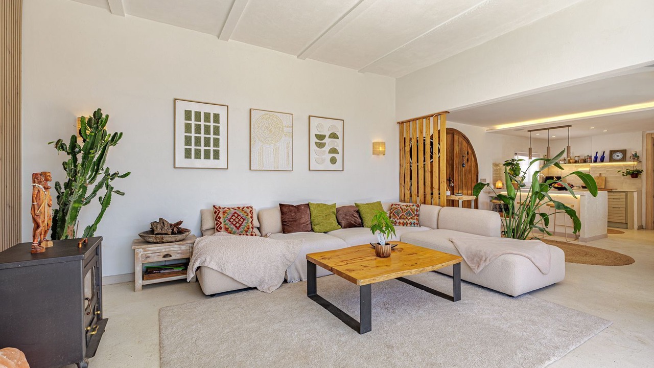 Photo of Livingroom in Casares