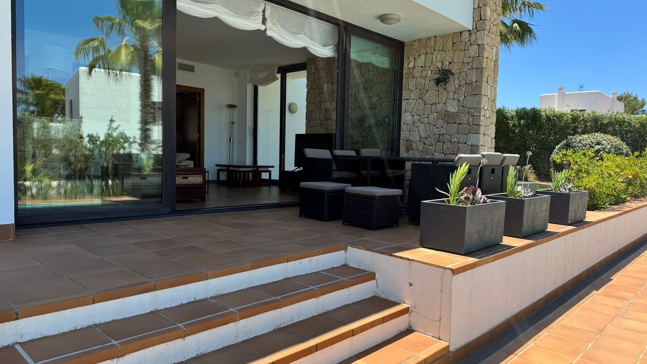 Photo of Patio Balcony in San Antonio Bay