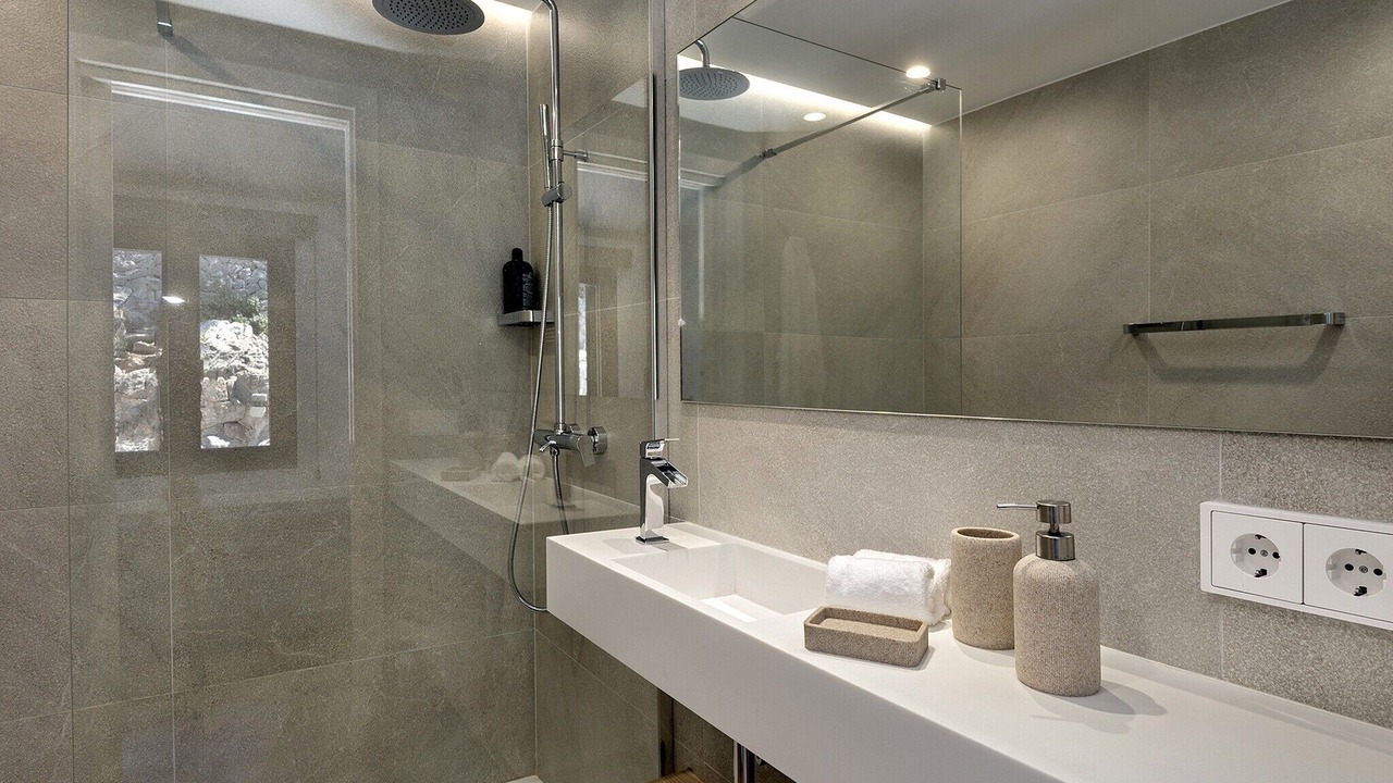 Photo of Bathroom in Urbanitzacio Es Verger