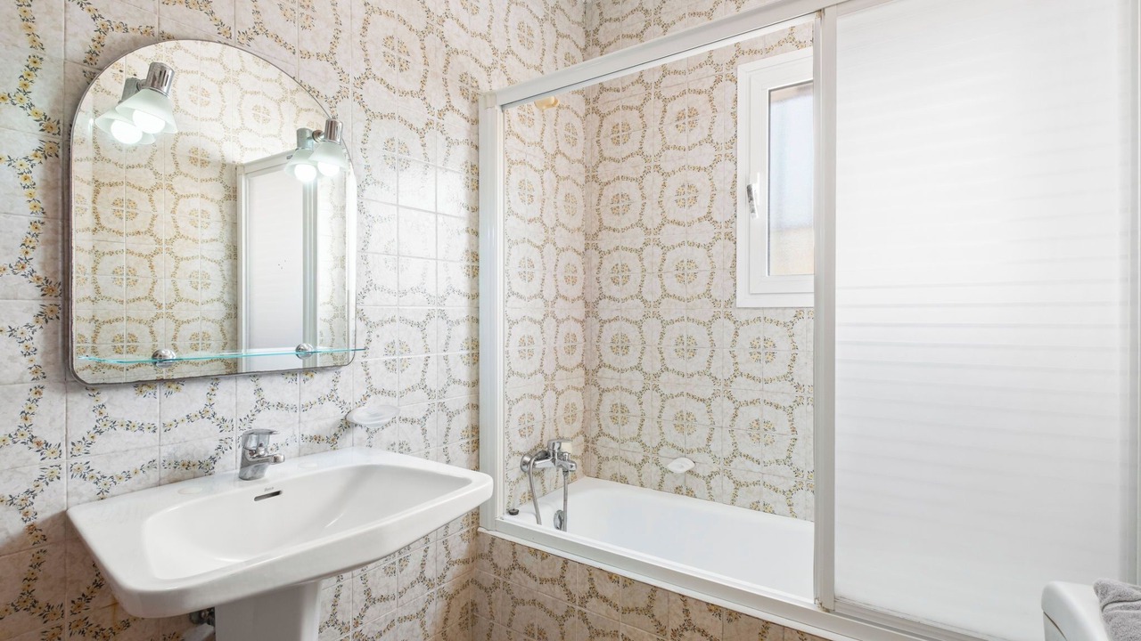 Photo of Bathroom in Arnella