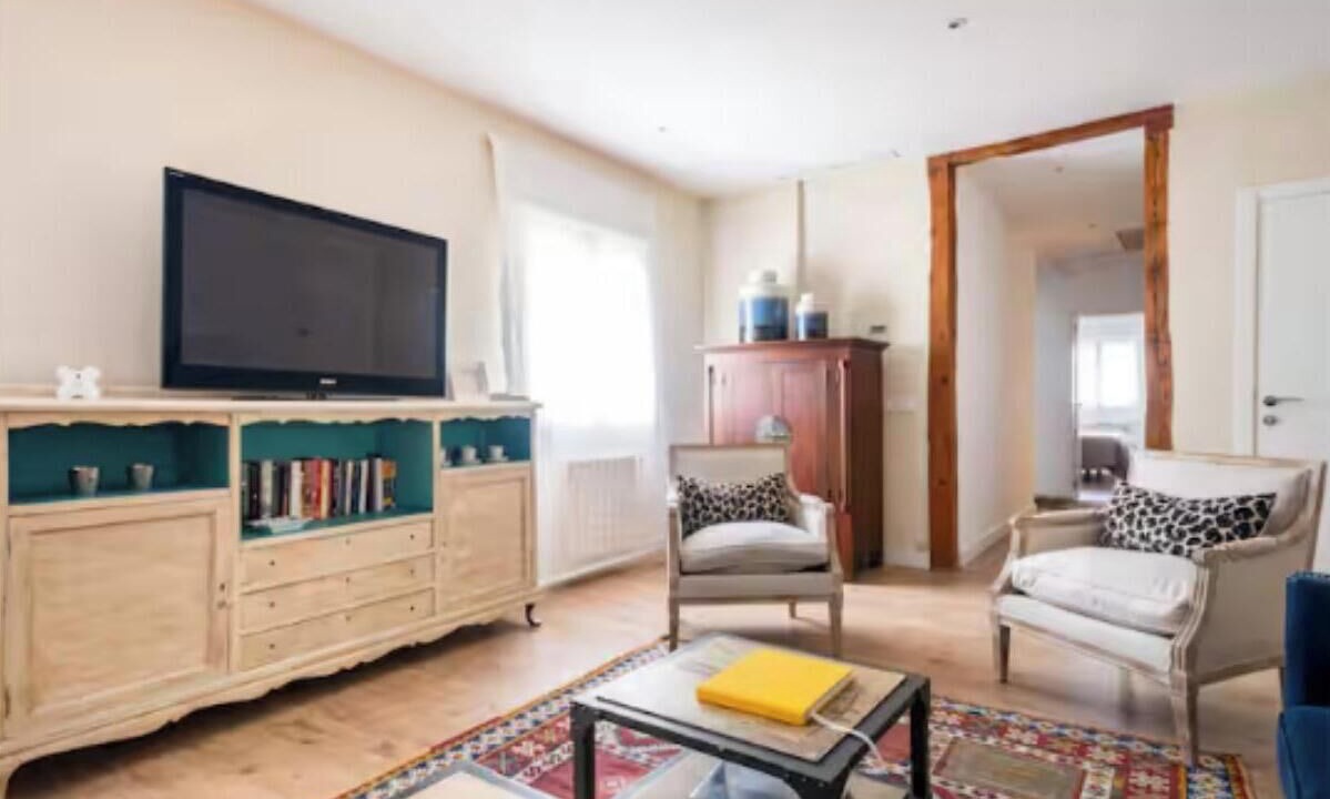 Photo of Livingroom in Embajadores