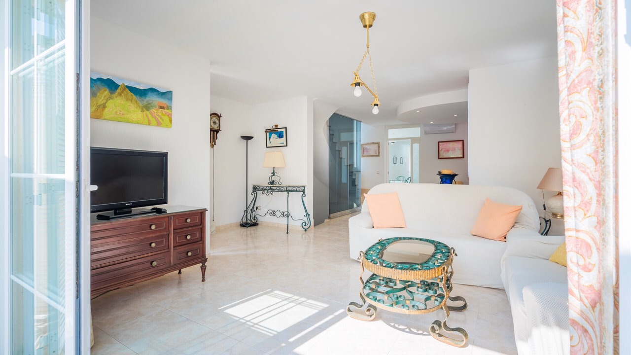 Photo of Livingroom in Mal Pas-Bon Aire