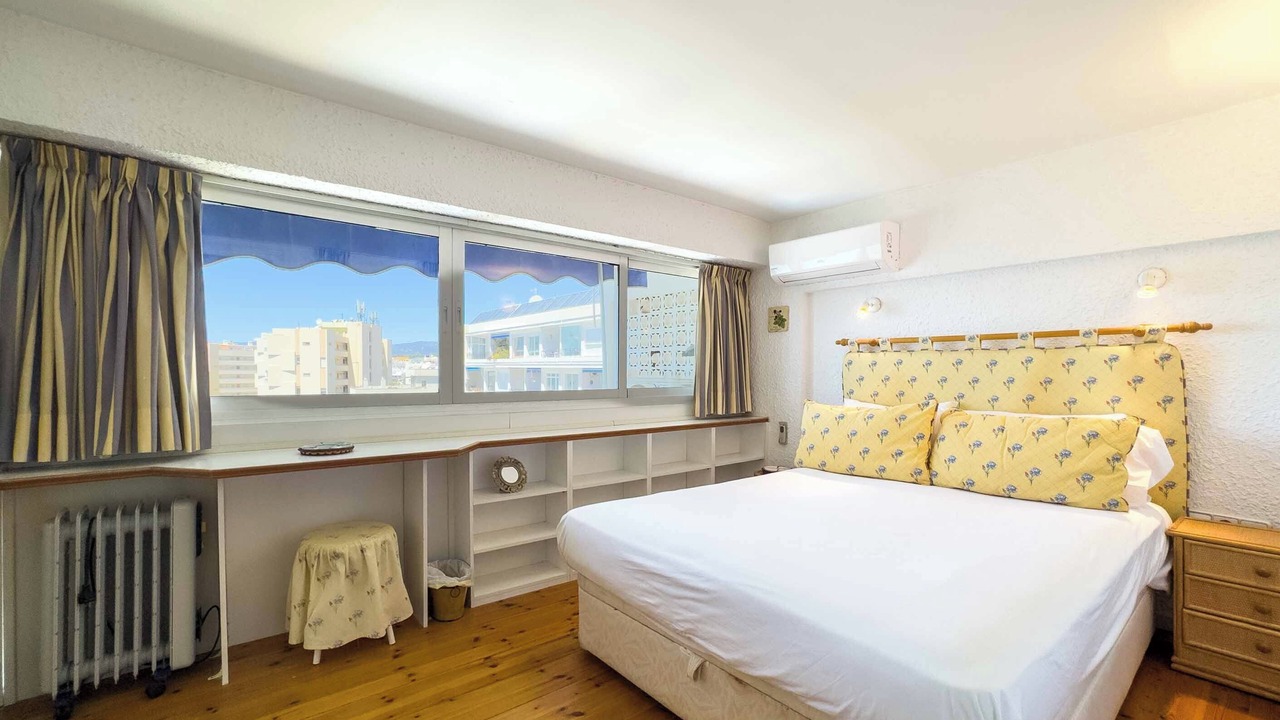 Photo of Bedroom in Marbella Seafront Promenade